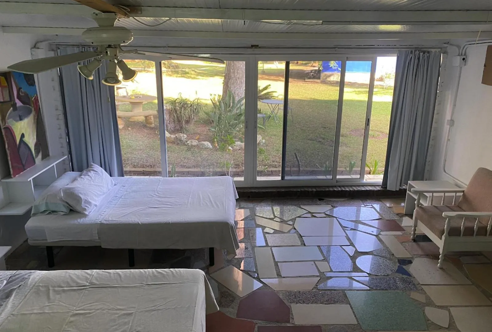 Jacaranda Apartment Cadiz Homestay