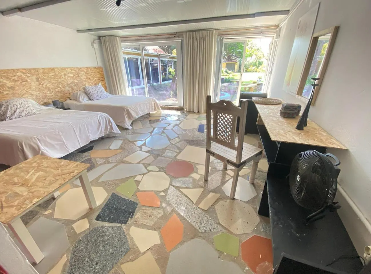 Homestay Jacaranda Apartment Cadiz