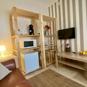  Habitación en casa particular Plaza De San Francisco España