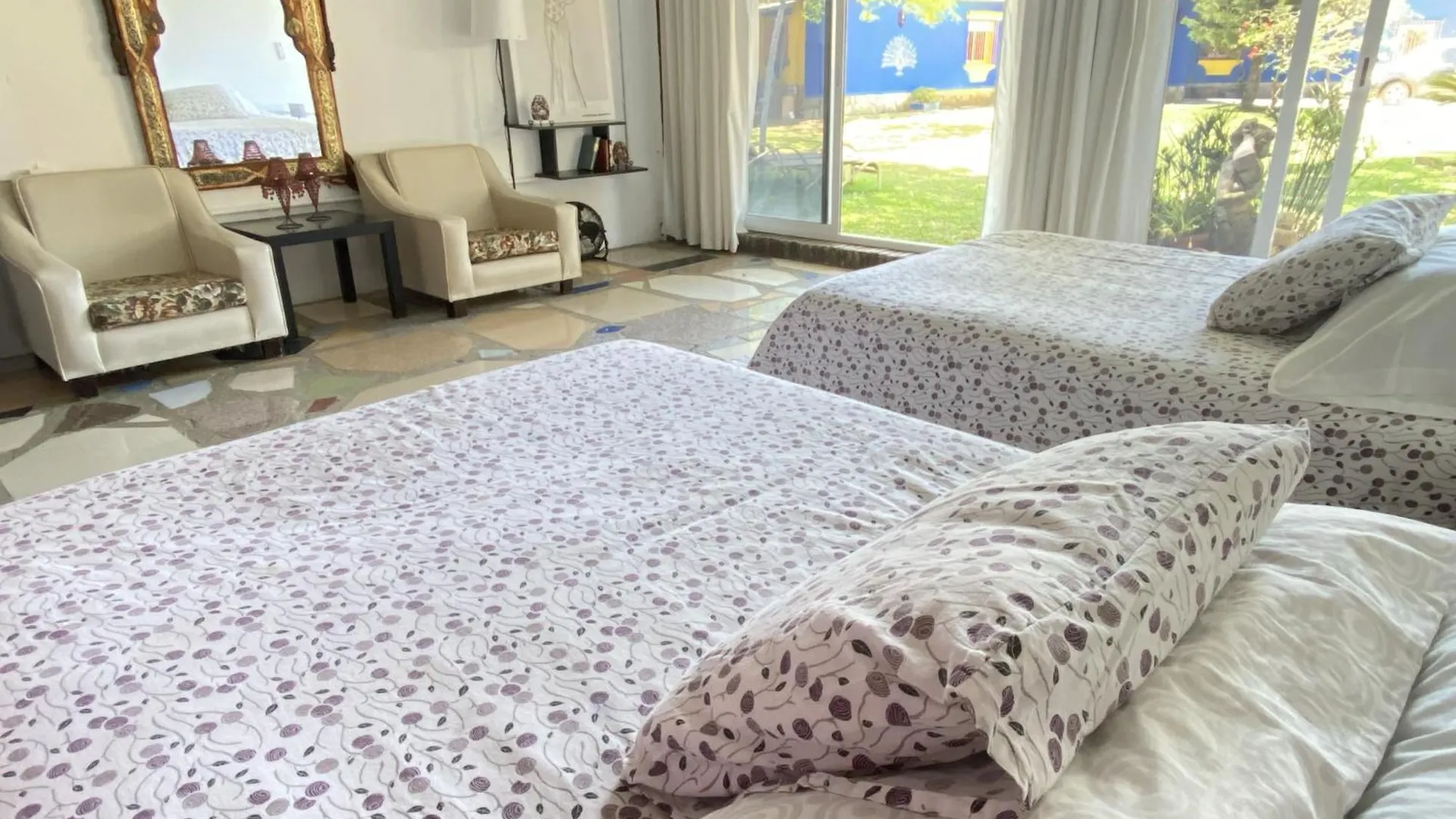 Homestay Jacaranda Apartment Cadiz